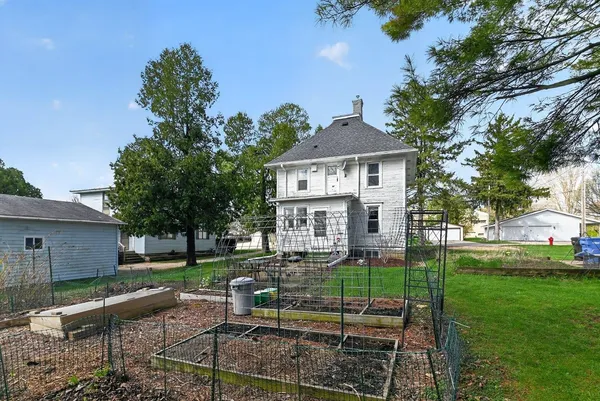 $335,000 | 103 South 7th Street, Mount Horeb, WI 53572