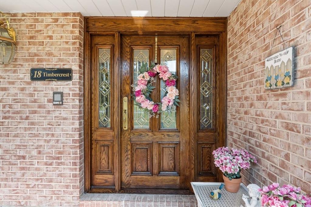 18 Timbercrest Circle Cecil, PA 15321 - Photo 2 of 48 a front view of a house with an outdoor space