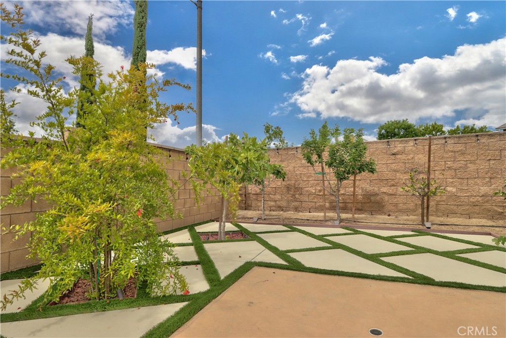41249 St Croix Temecula, CA 92591 - Photo 51 of 75