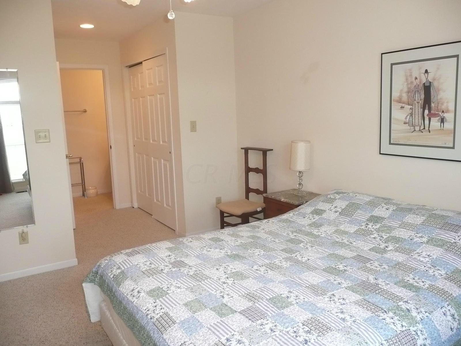 847 Village Drive Delaware, OH 43015 - Photo 23 of 32