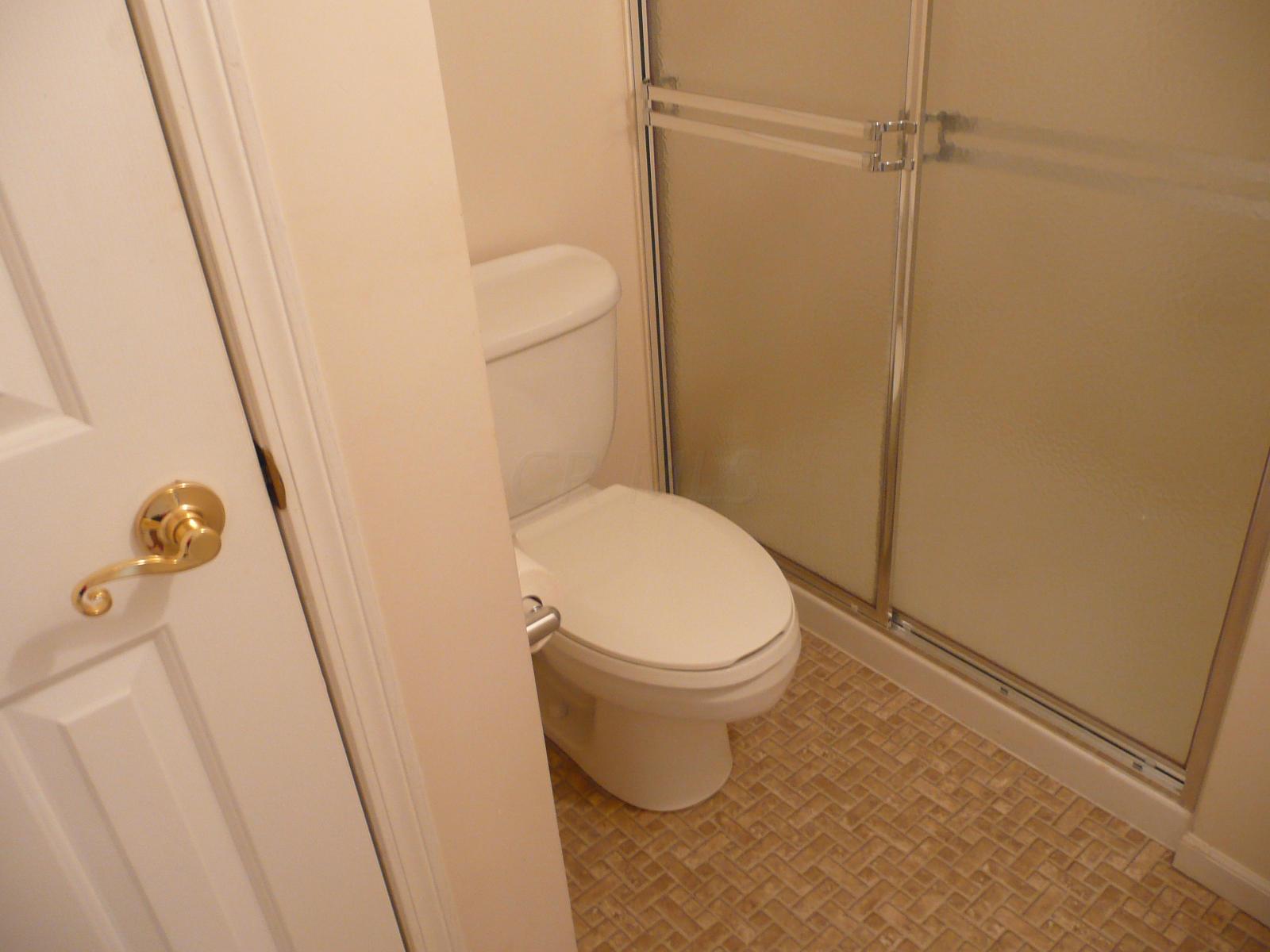 847 Village Drive Delaware, OH 43015 - Photo 25 of 32