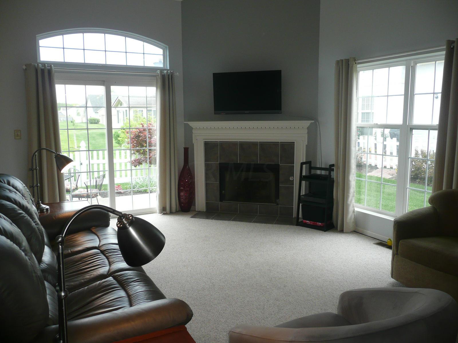 847 Village Drive Delaware, OH 43015 - Photo 6 of 32