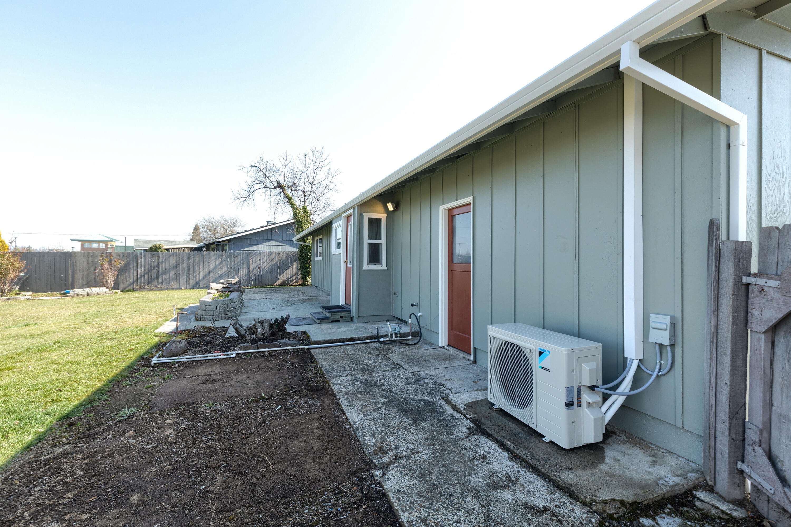 7973 Division Road White City, OR 97503 - Photo 27 of 29 27_DR_5
