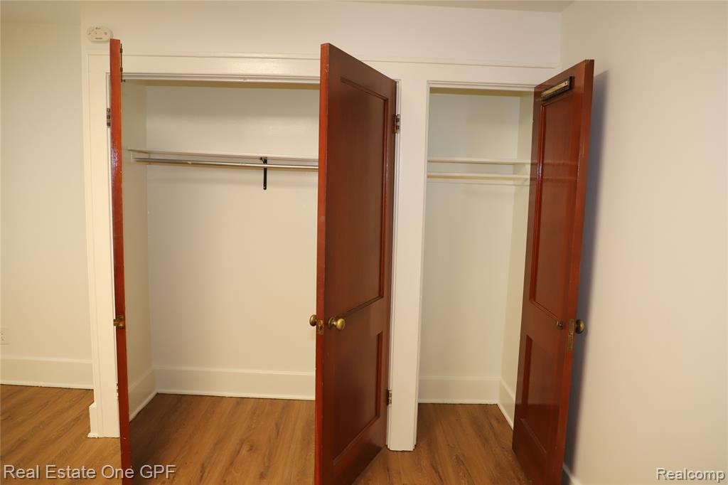 271 West Maple Road, Unit 4 Birmingham, MI 48009 - Photo 5 of 12