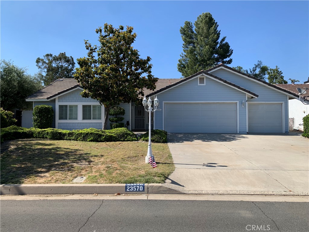 23570 Canyon Lake Dr North