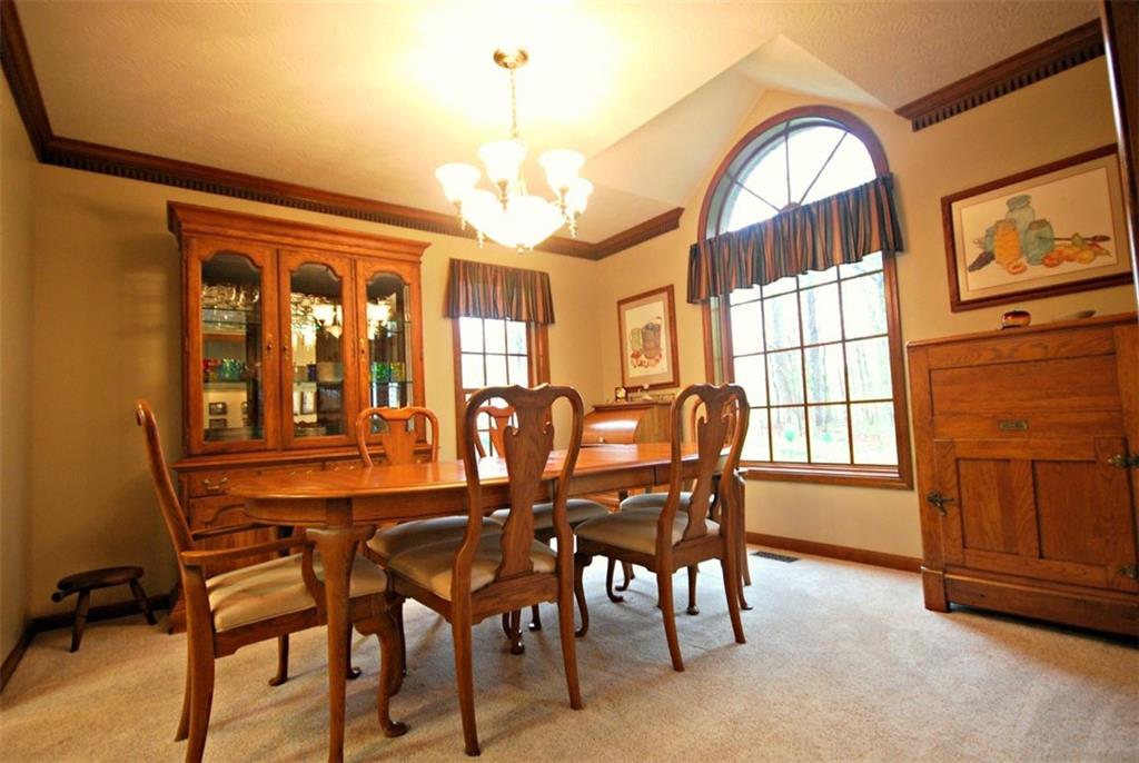 5995 West Lowell Road Columbus, IN 47201 - Photo 12 of 18
