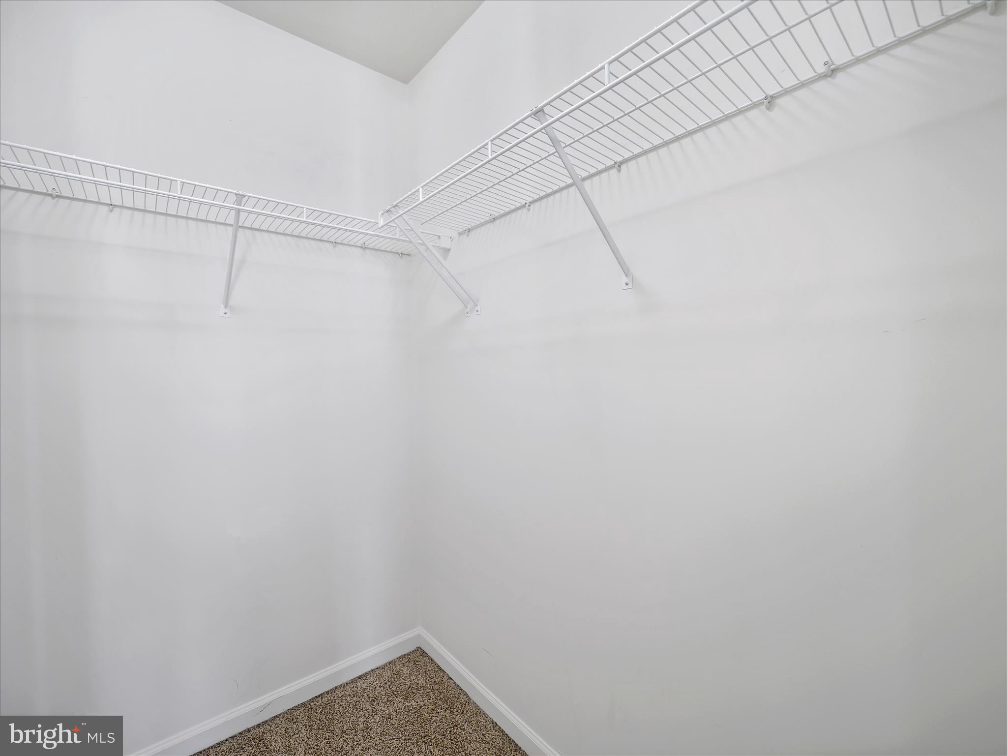 121 Eagles Ridge Smithsburg, MD 21783 - Photo 21 of 33 a view of a room