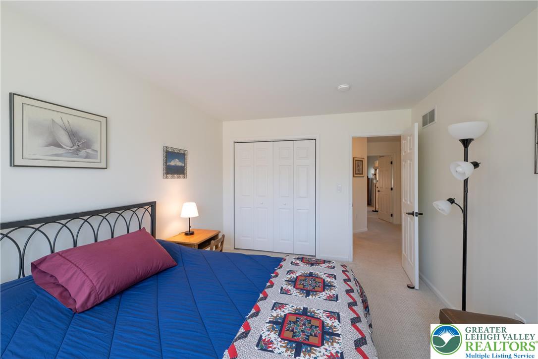 4075 Ross Road Bethlehem, PA 18020 - Photo 38 of 61 Gallery Image 38