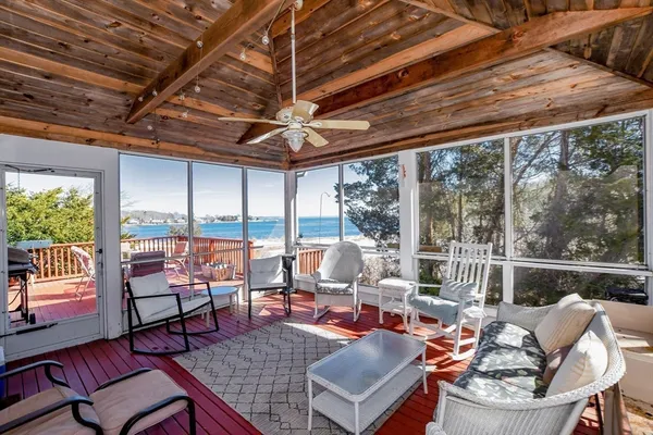 $1,050,000 | 16 Bass Point Road, Marion, MA 02738
