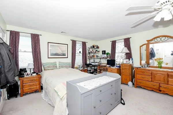 $1,050,000 | 16 Bass Point Road, Marion, MA 02738