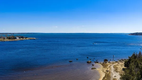 $1,050,000 | 16 Bass Point Road, Marion, MA 02738