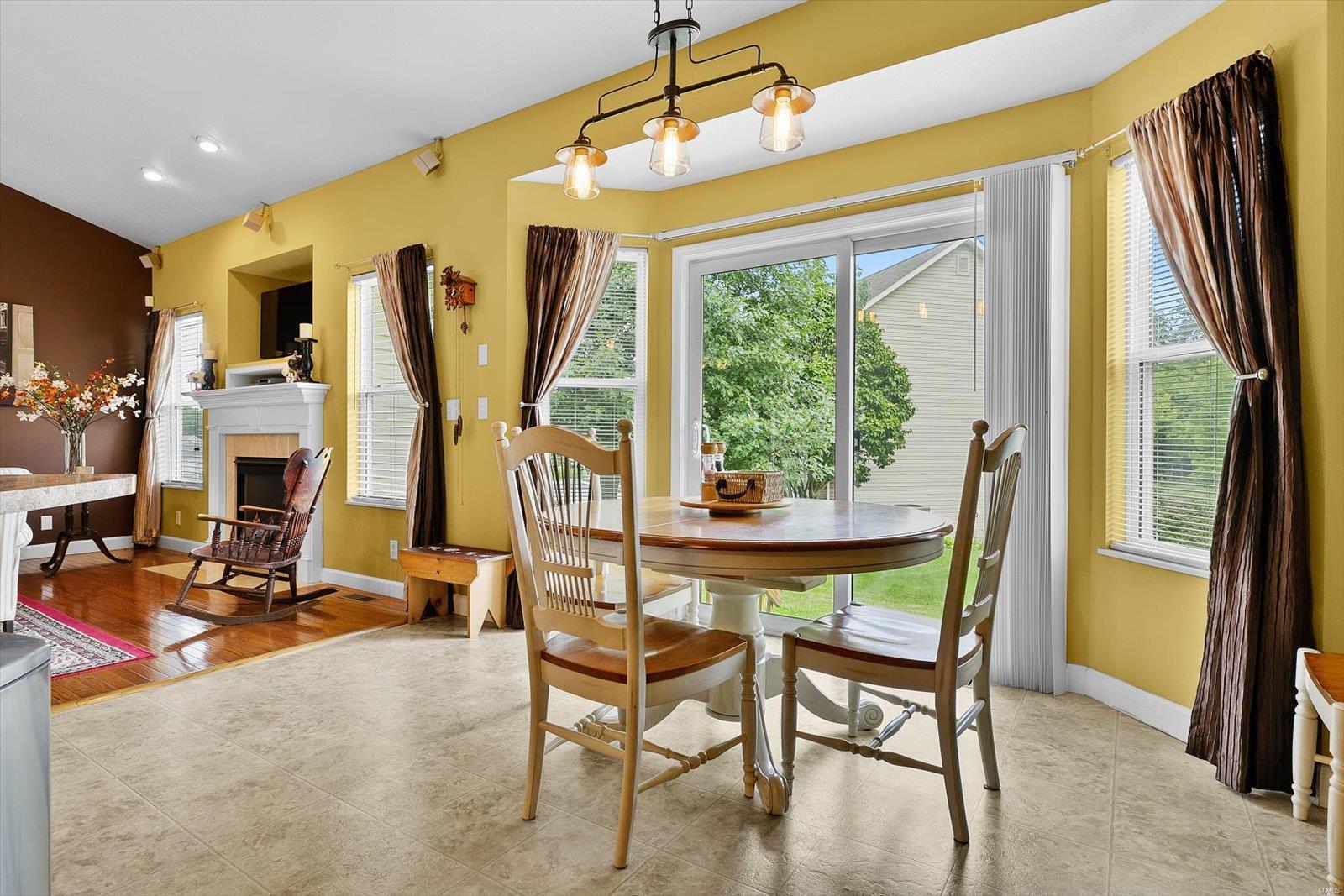 1140 Red Hawk Ridge Lane O'Fallon, IL 62269 - Photo 14 of 51 Gallery Image 14