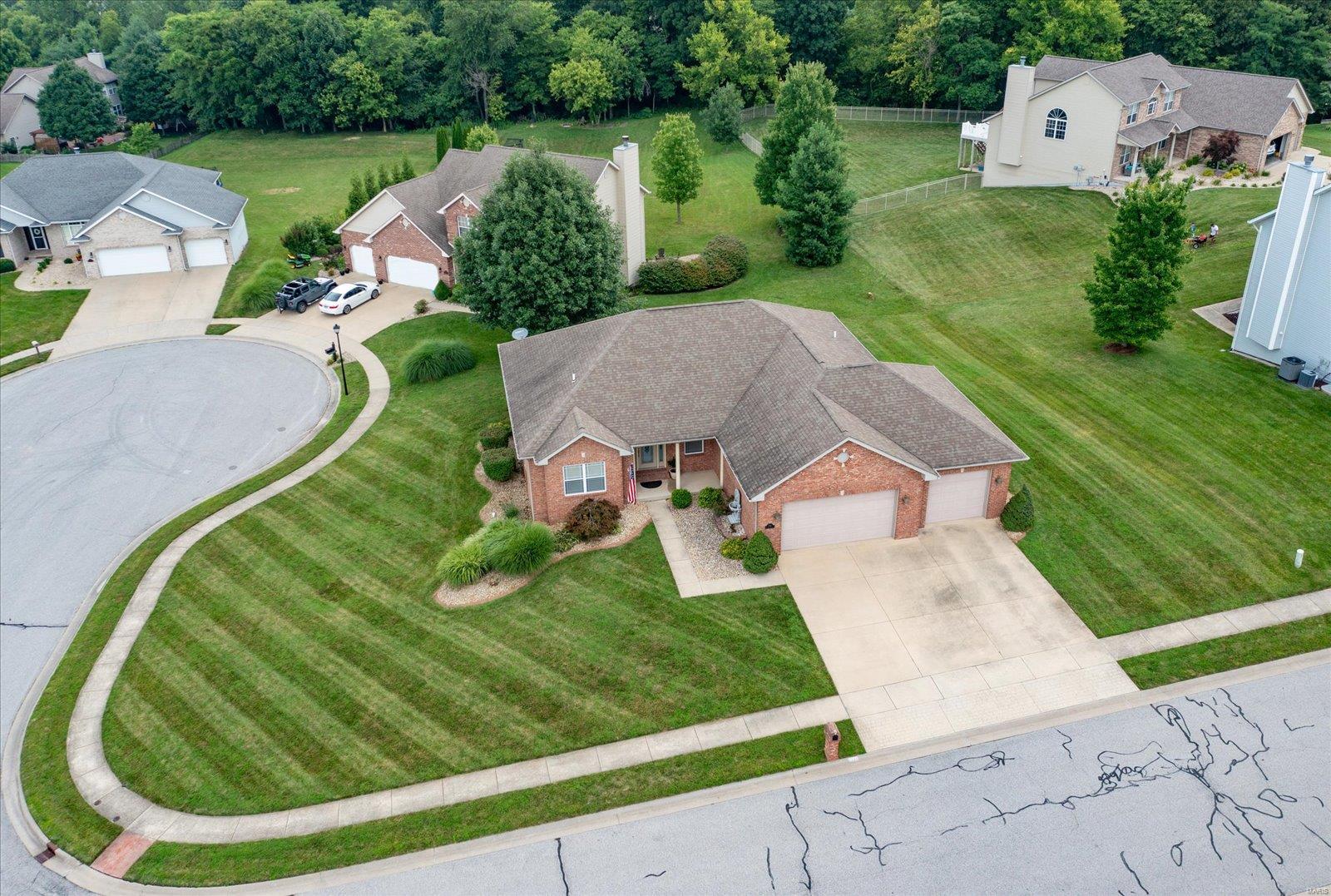 1140 Red Hawk Ridge Lane O'Fallon, IL 62269 - Photo 50 of 51 Gallery Image 50
