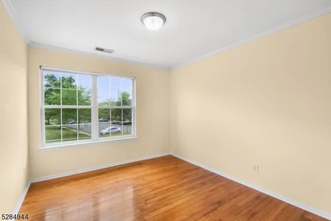 $2,900 | 77 Williamson Court, Bridgewater, NJ 08807