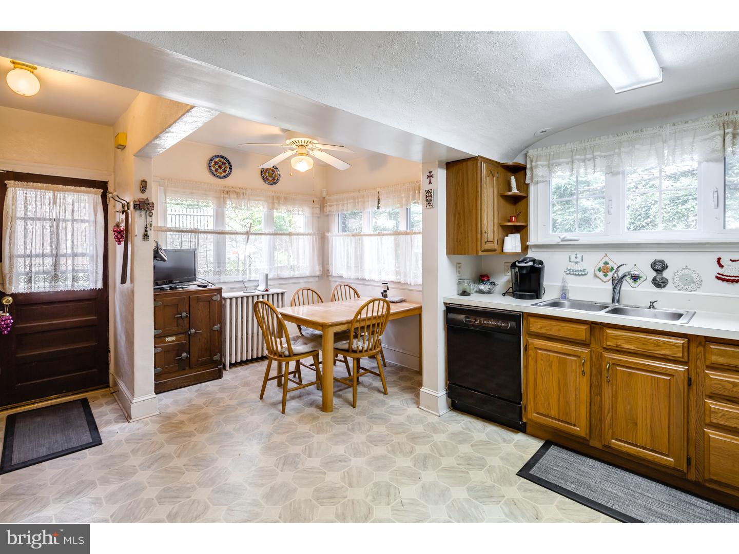 732 East Manoa Road Havertown, PA 19083 - Photo 9 of 25 Kitchen