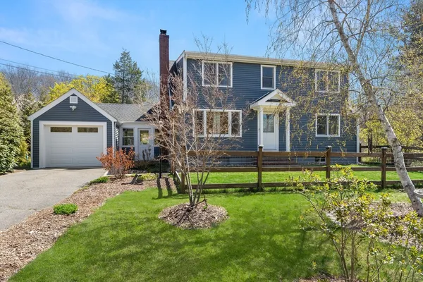 $995,000 | 115 Maple Street, Wenham, MA 01984