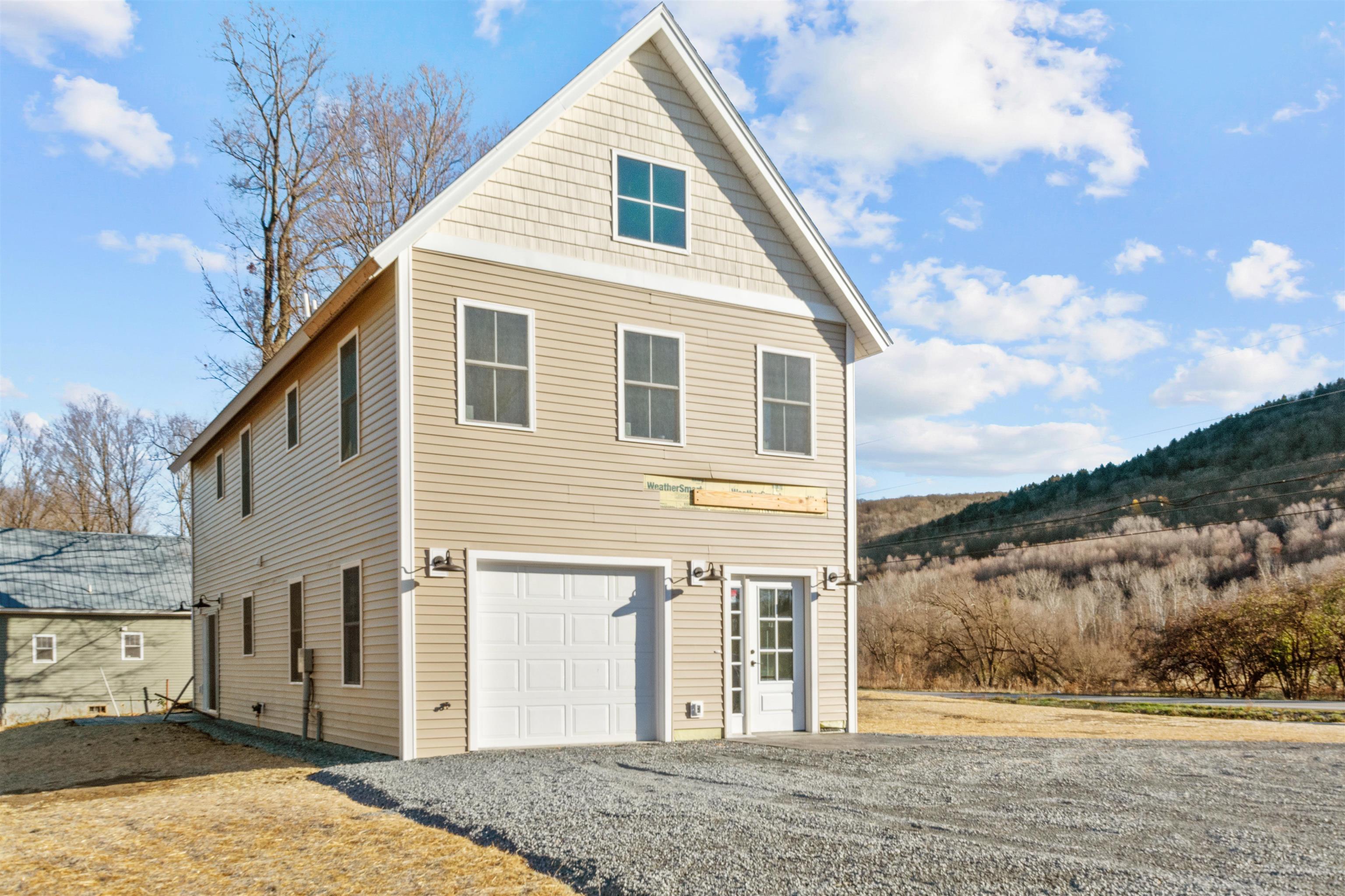 1698 Fairfax Road St. Albans, VT 05478 - Photo 2 of 26 Gallery Image 2