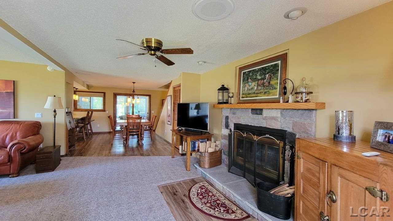 5737 Clinton Macon Road Clinton, MI 49236 - Photo 31 of 69 50081092-30.JPG