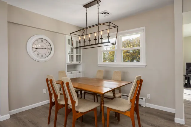 $2,995,000 | 293 Long Beach Avenue, York, ME 03909