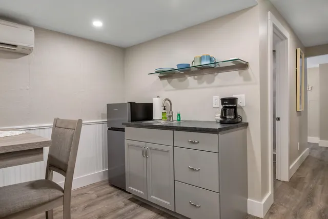 $2,995,000 | 293 Long Beach Avenue, York, ME 03909