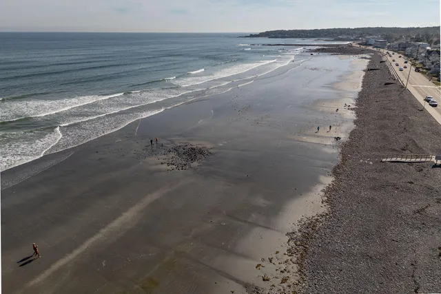 $2,995,000 | 293 Long Beach Avenue, York, ME 03909