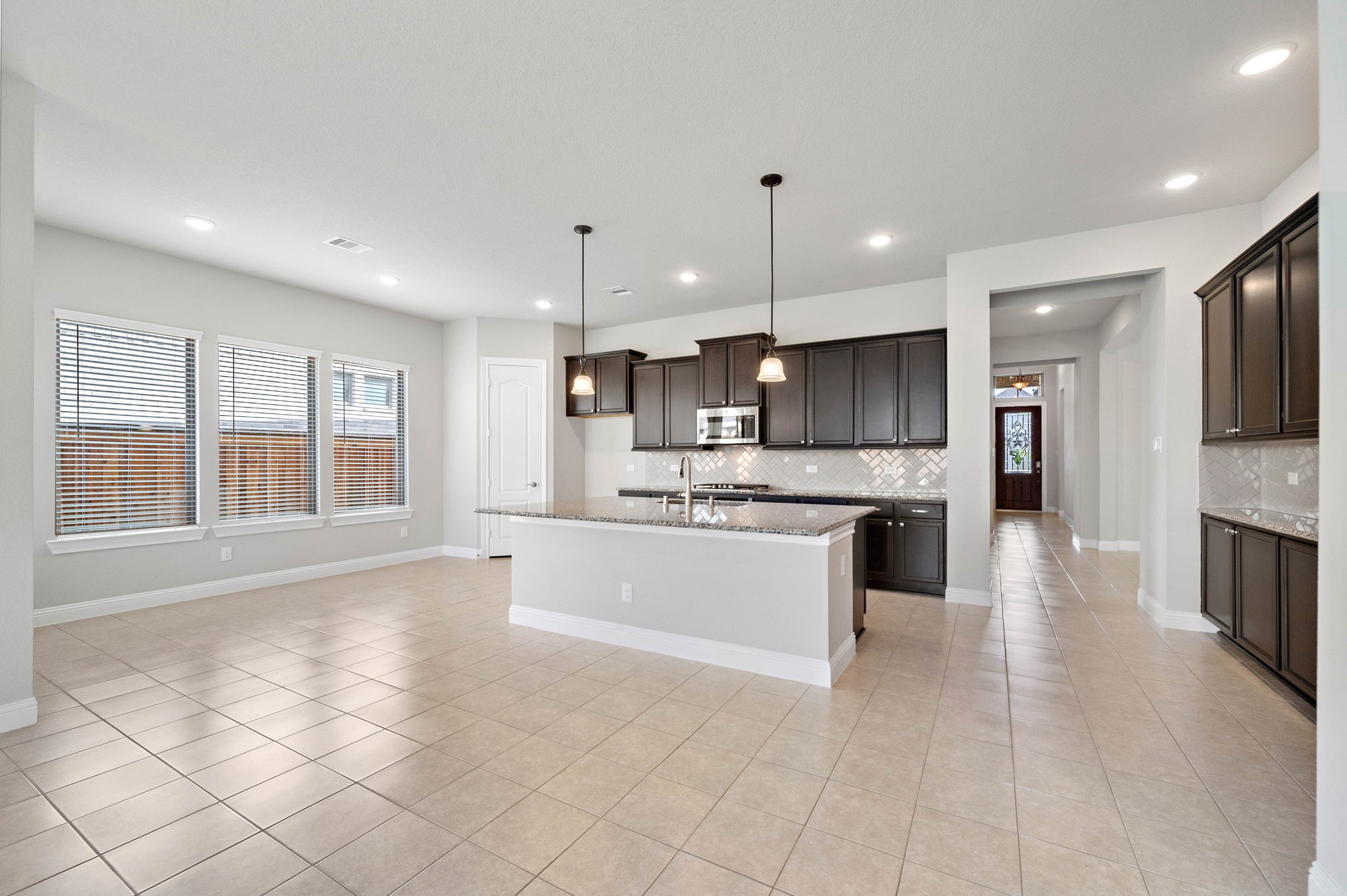 4218 Davis Oak Drive Spring, TX 77386 - Photo 5 of 23