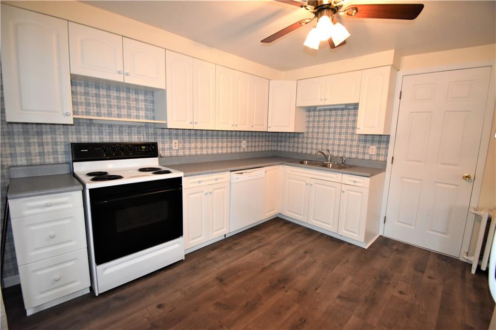 213 Wendel Road Irwin, PA 15642 - Photo 5 of 21