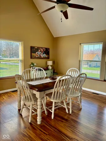 $290,000 | 609 North Maple Street, Veedersburg, IN 47987