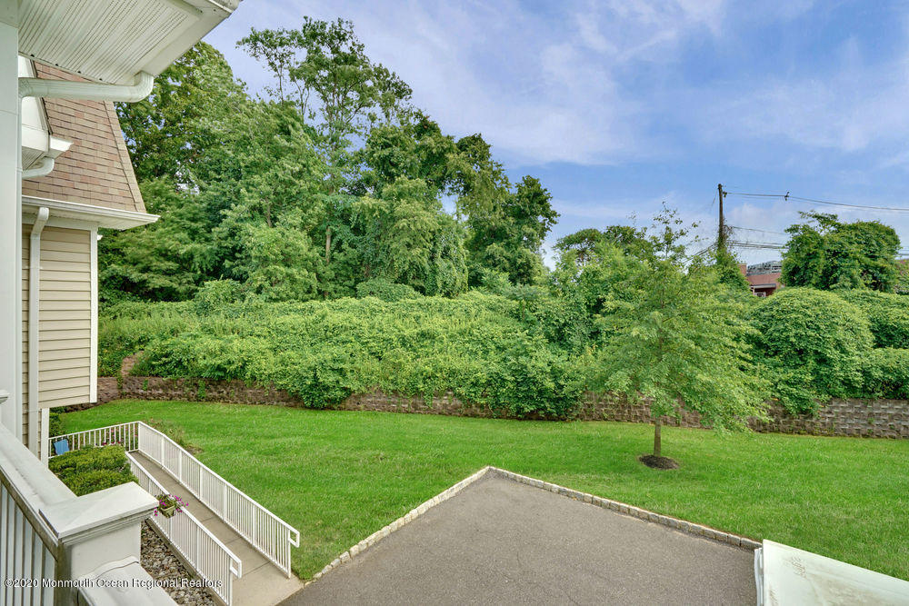 812 Abby Road Middletown, NJ 07748 - Photo 21 of 42 053_dsc01464-dsc01468_1