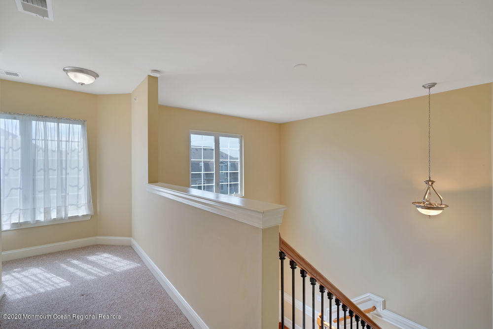 812 Abby Road Middletown, NJ 07748 - Photo 29 of 42 028_dsc01439