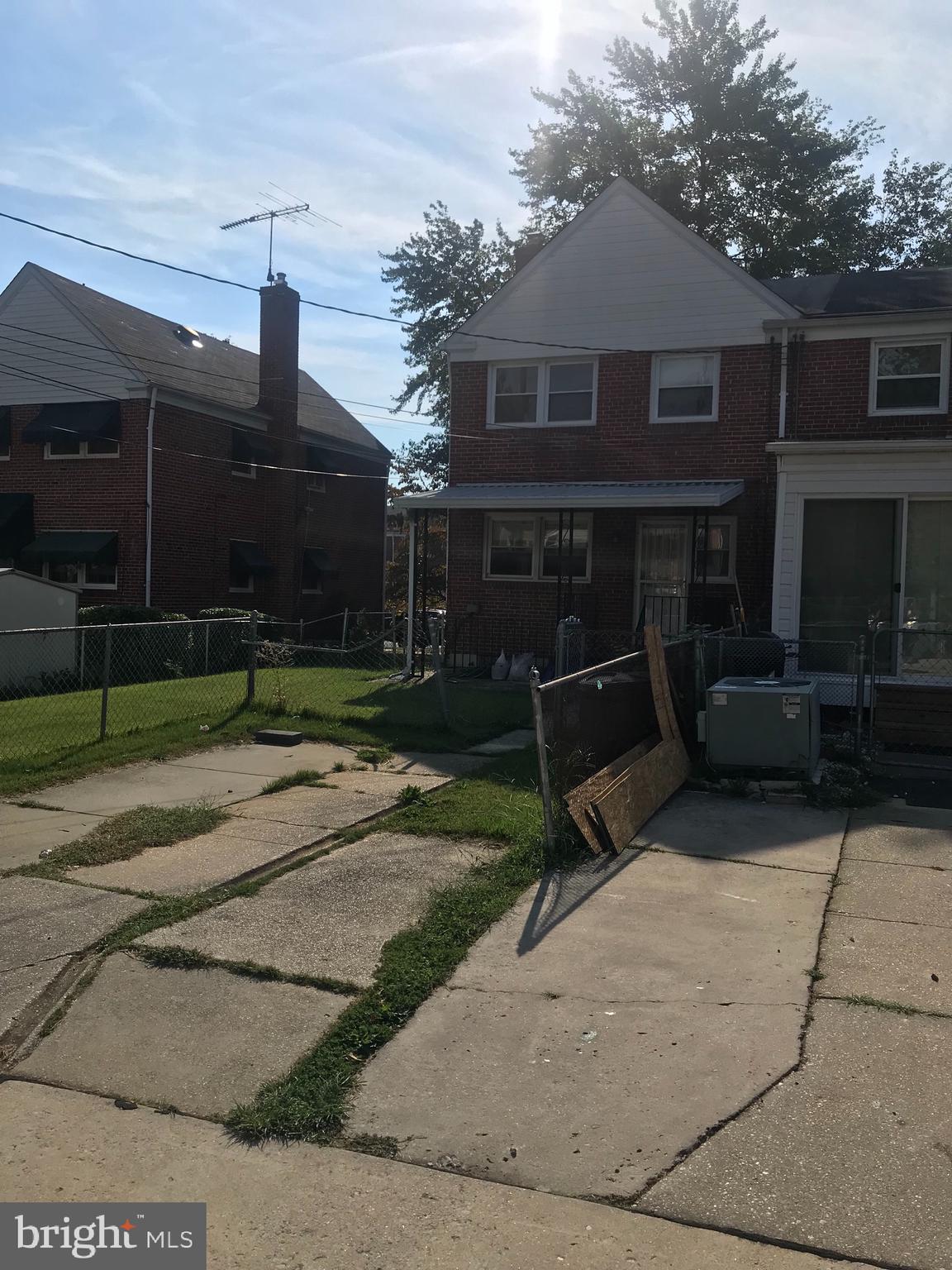 1524 Barrett Road Baltimore, MD 21207 - Photo 4 of 5