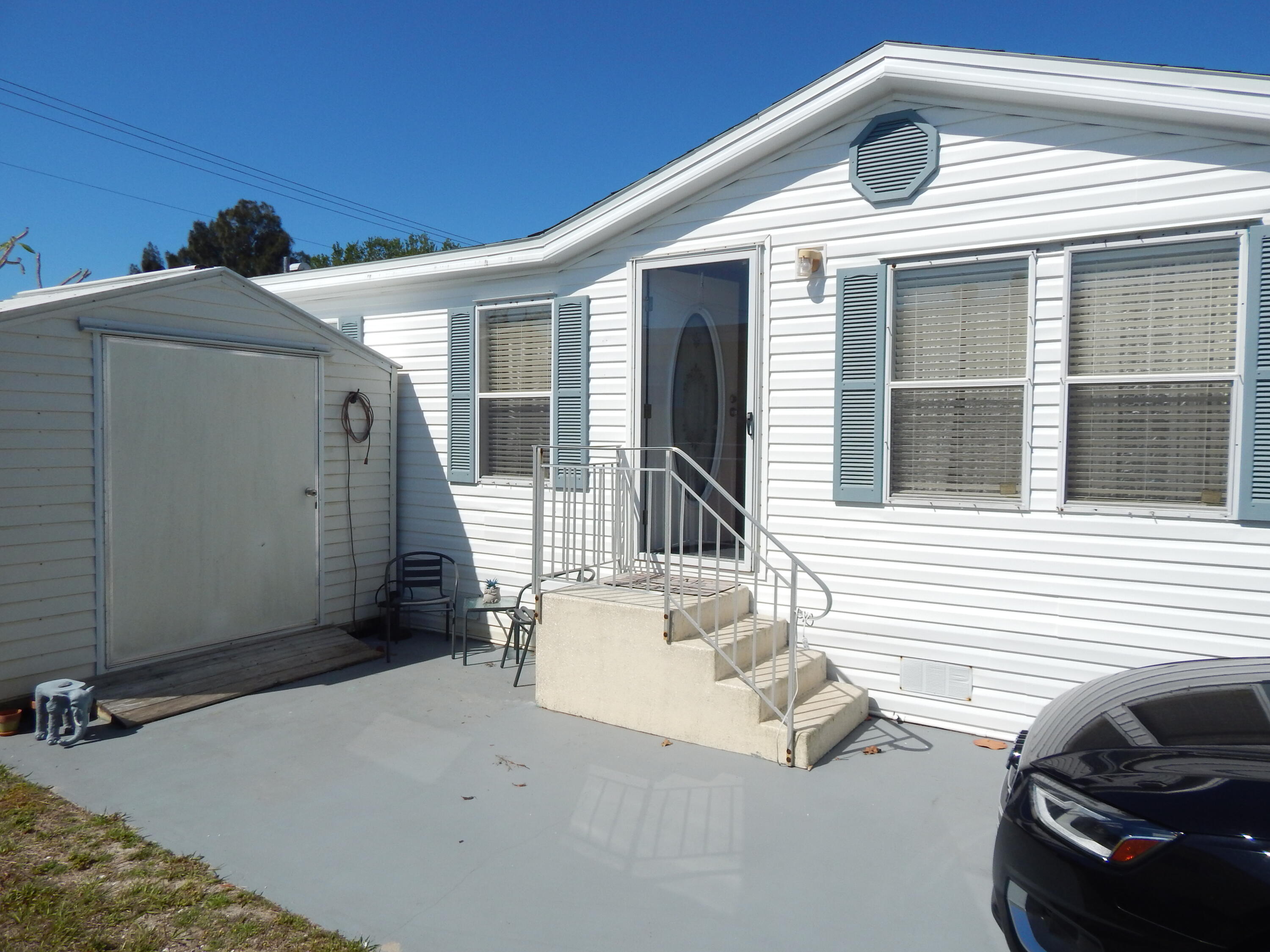 3132 Indian River Dr Northeast  