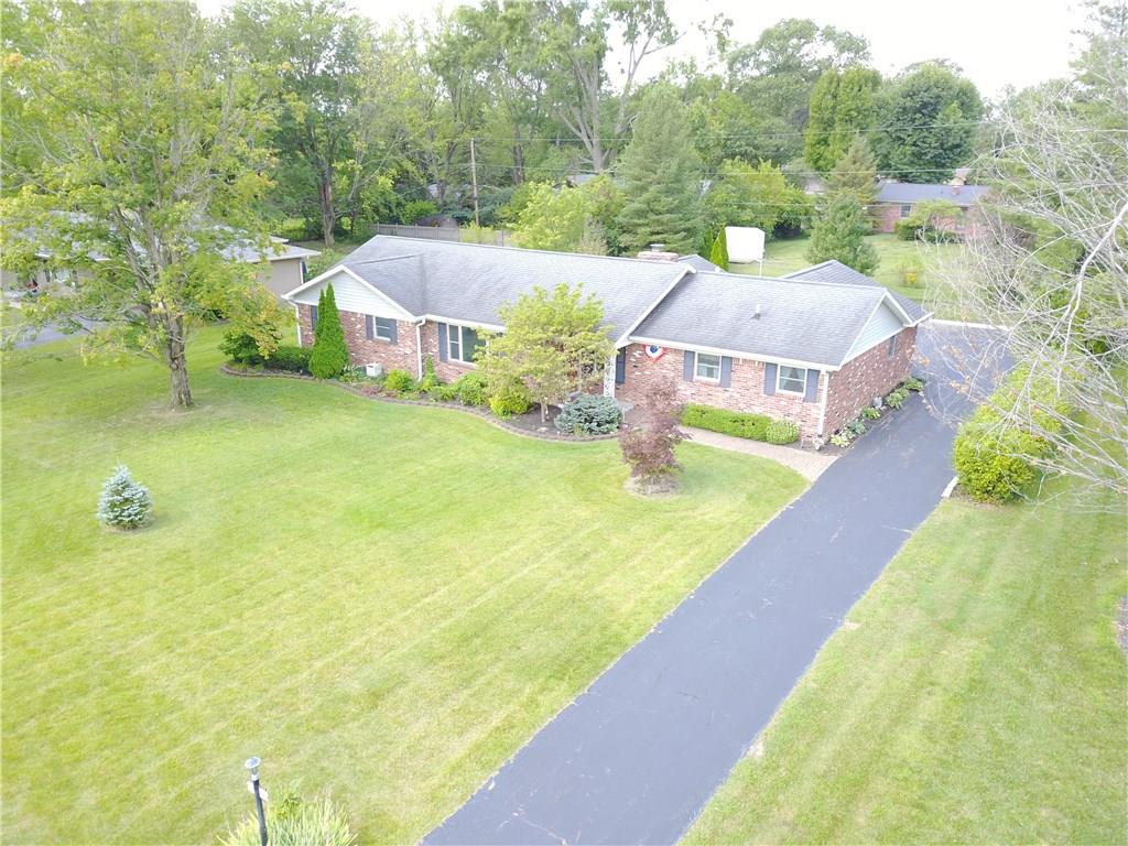 6136 Wexford Road Indianapolis, IN 46220 - Photo 2 of 26