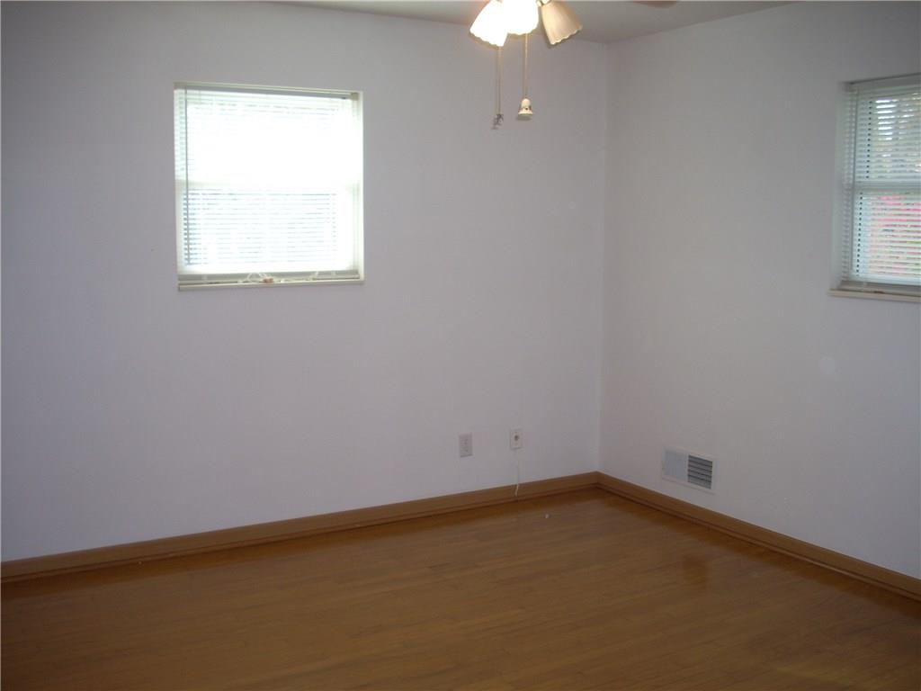 6136 Wexford Road Indianapolis, IN 46220 - Photo 17 of 26