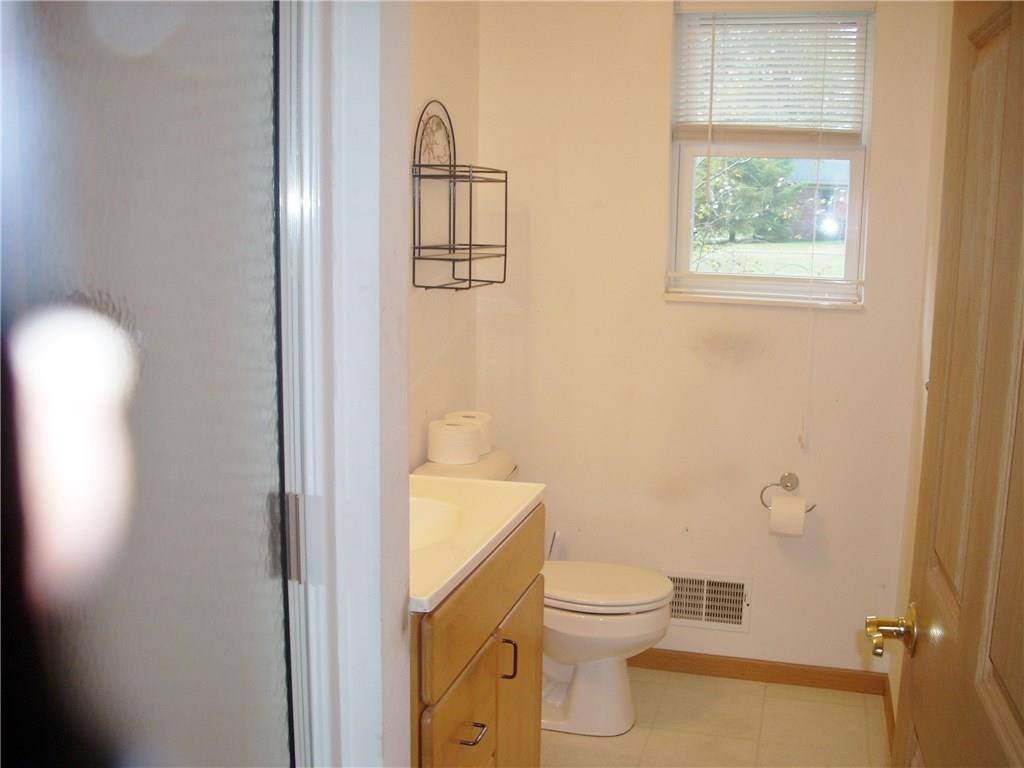 6136 Wexford Road Indianapolis, IN 46220 - Photo 18 of 26