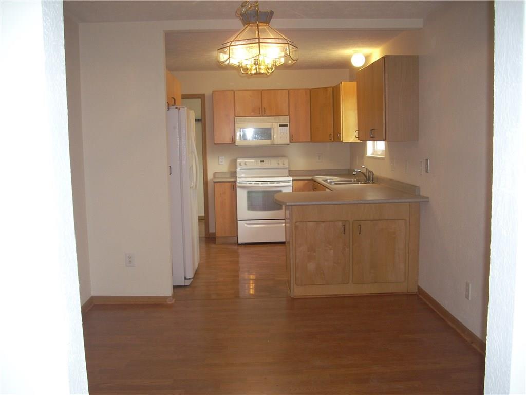 6136 Wexford Road Indianapolis, IN 46220 - Photo 7 of 26