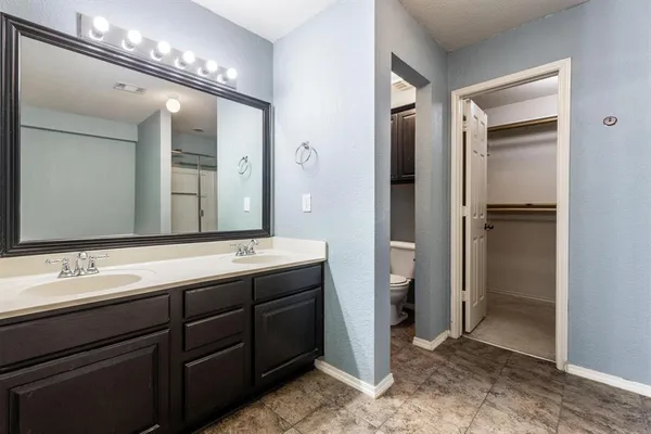 $2,400 | 8832 Stirrup Way, Fort Worth, TX 76244