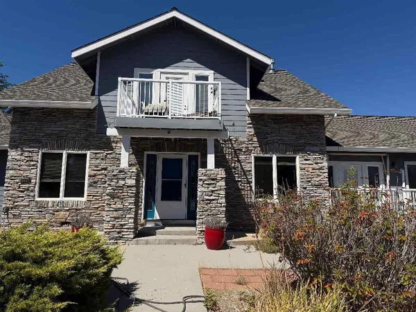 $475,000 | 4803 Elkridge Road, Weed, CA 96094