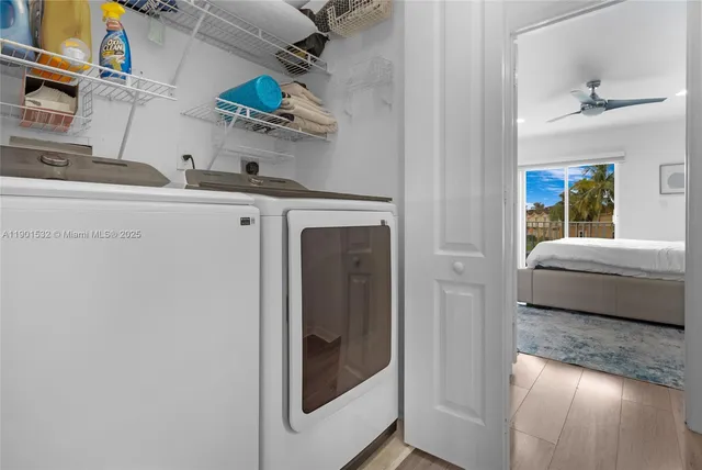 a en suite bathroom with a sink and mirror
