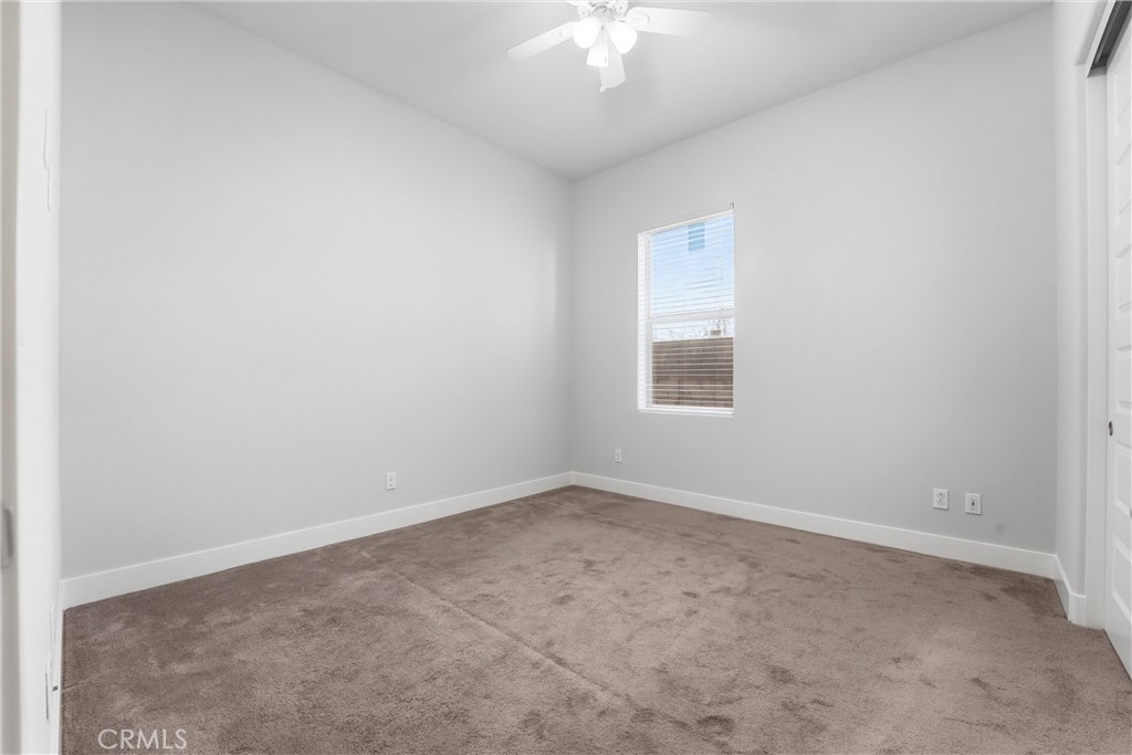 182 Scale Irvine, CA 92618 - Photo 36 of 61 Downstairs - bedroom with plenty of closet space.