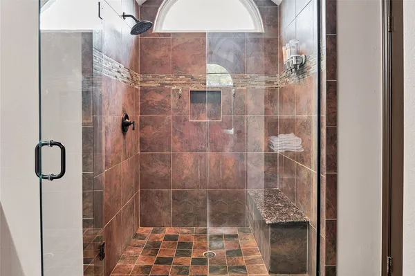 $2,300 | 901 Oakcrest Circle, Cedar Park, TX 78613