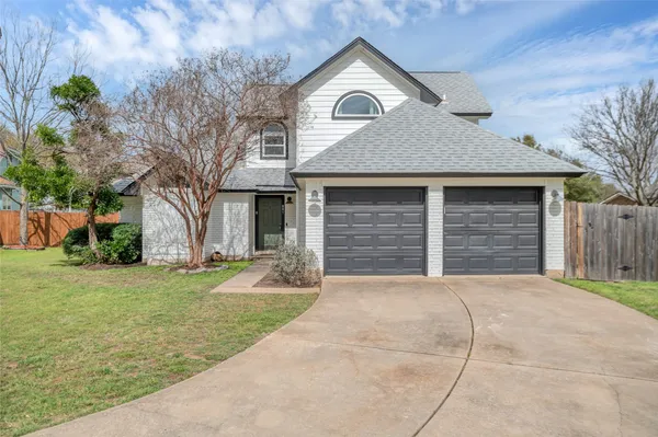 $2,300 | 901 Oakcrest Circle, Cedar Park, TX 78613