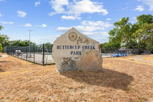 $2,300 | 901 Oakcrest Circle, Cedar Park, TX 78613