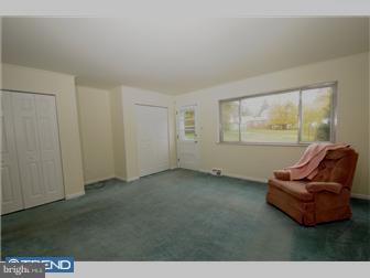 1135 Bon Air Road Havertown, PA 19083 - Photo 6 of 12 Family Room