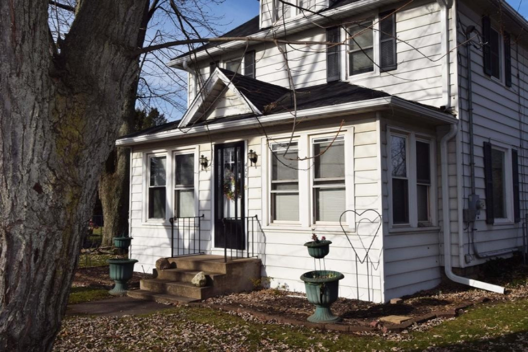 408 Schuring Road Portage, MI 49024 - Photo 4 of 50 6F321D48-46E9-4C15-92B1-8AE03B39E2AA_1_1