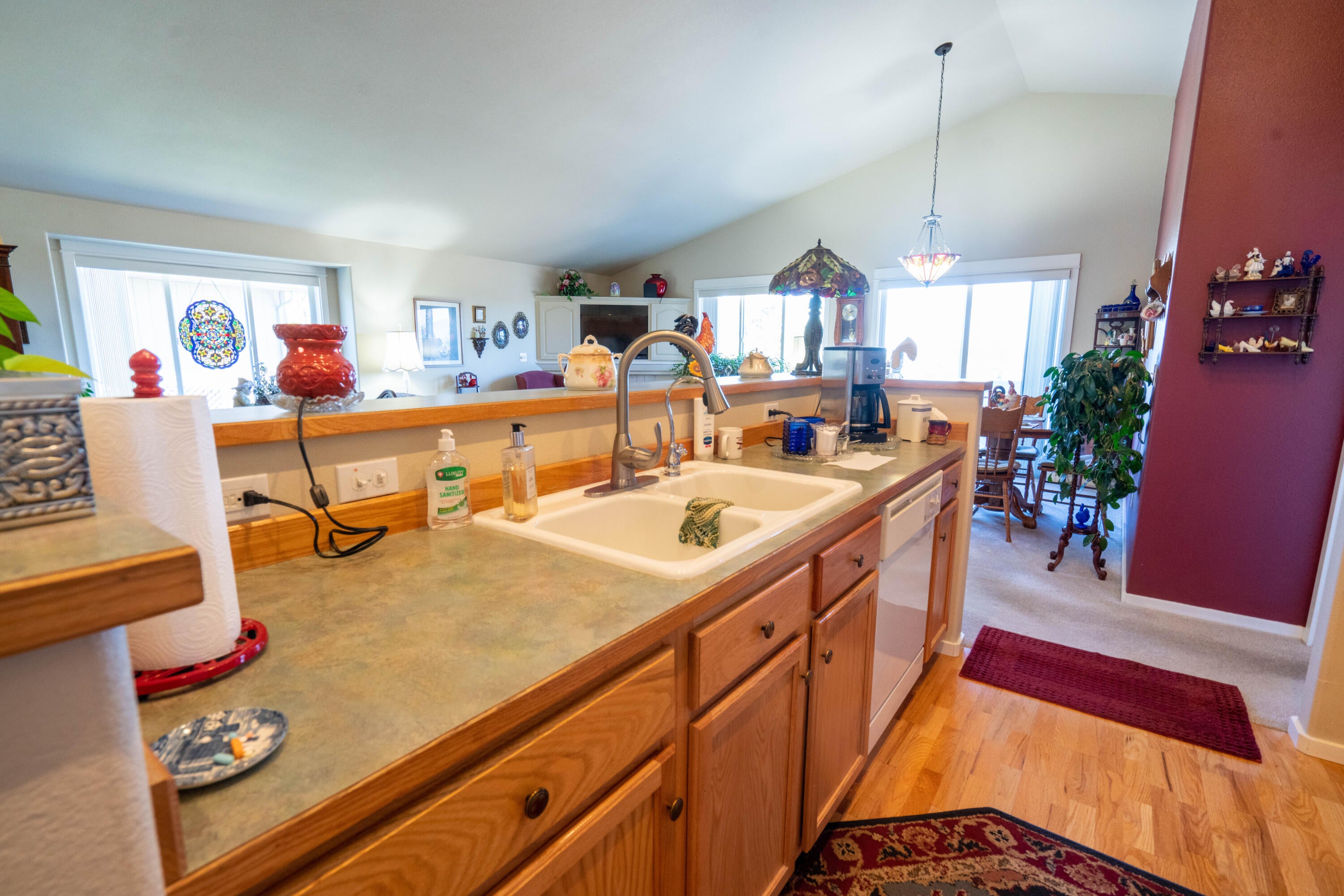 3564 Southwest 29th Street Redmond, OR 97756 - Photo 19 of 37 DSC08559-HDR