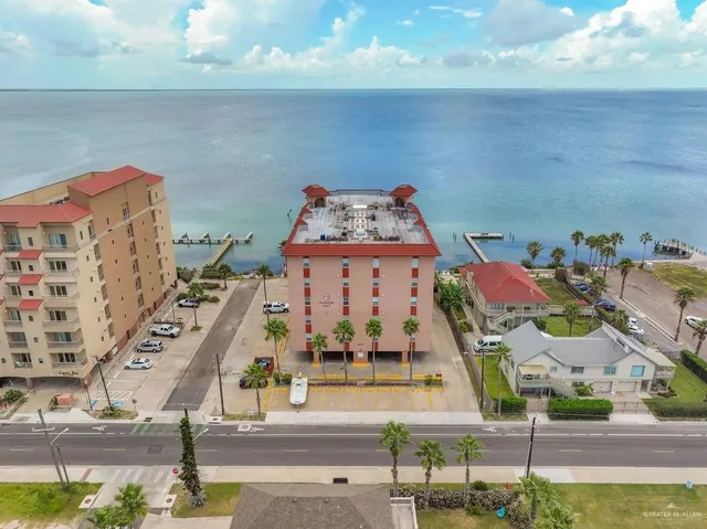 $355,000 | 4901 Laguna Boulevard, Unit 605, South Padre Island, TX 78597