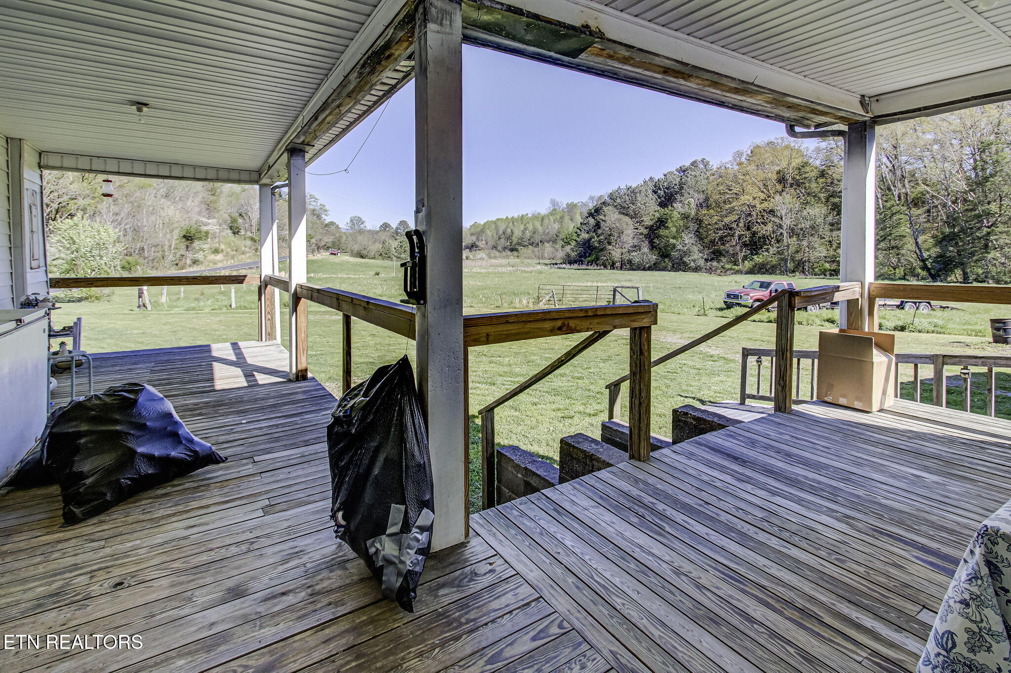 285 New Providence Road Tellico Plains, TN 37385 - Photo 18 of 45 IMG_4646