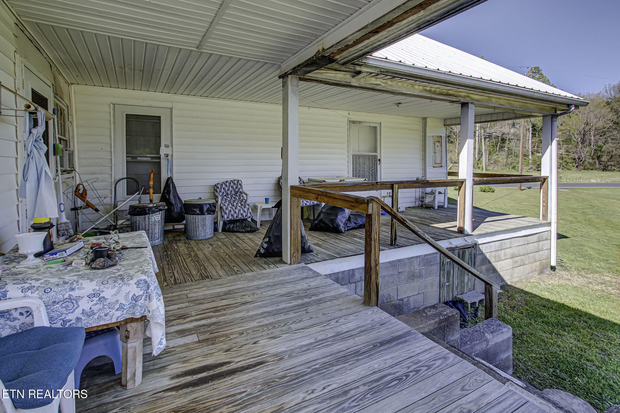 285 New Providence Road Tellico Plains, TN 37385 - Photo 19 of 45 IMG_4649