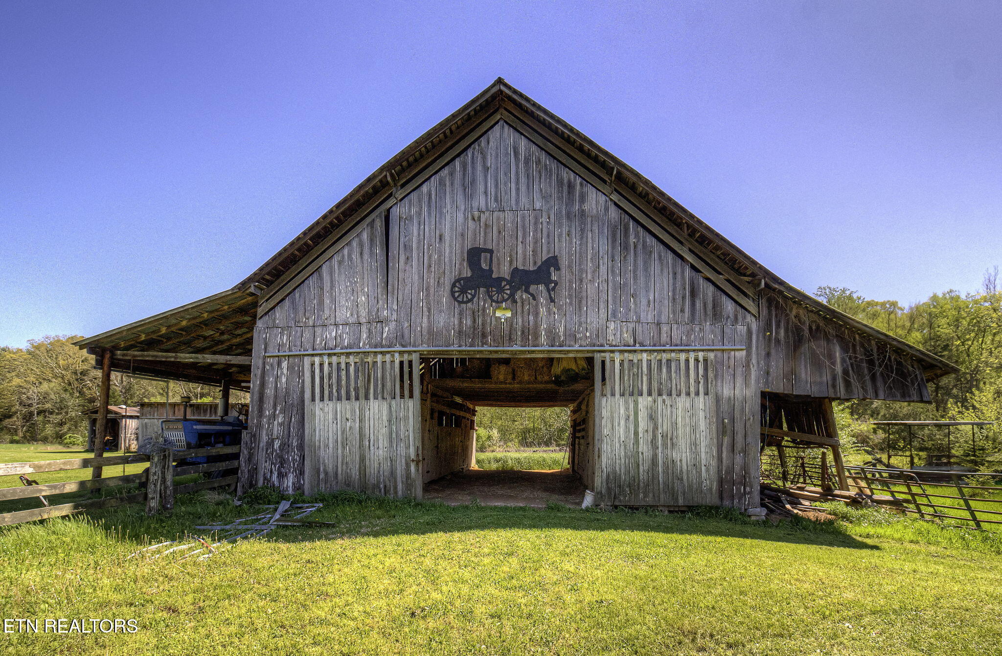 285 New Providence Road Tellico Plains, TN 37385 - Photo 5 of 45 IMG_4518